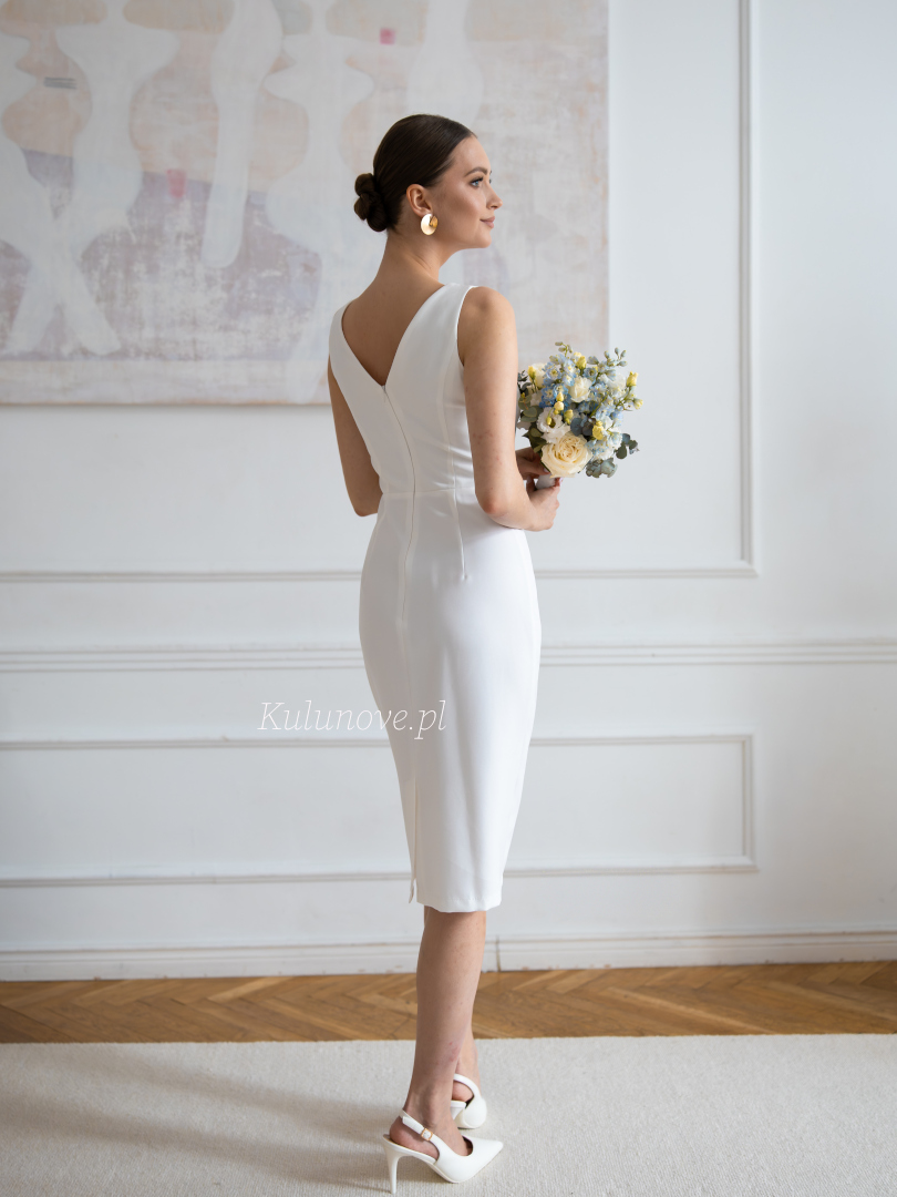 Agatha - klasyczna ołówkowa sukienka midi z dekoltem V