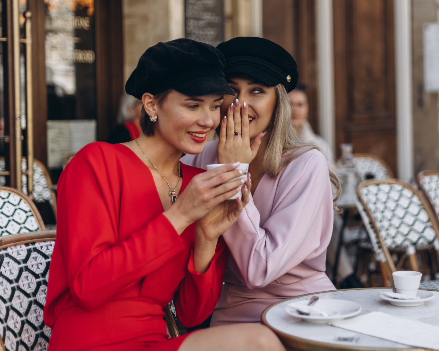 Jaką sukienkę wybrać na wesele jesienią?