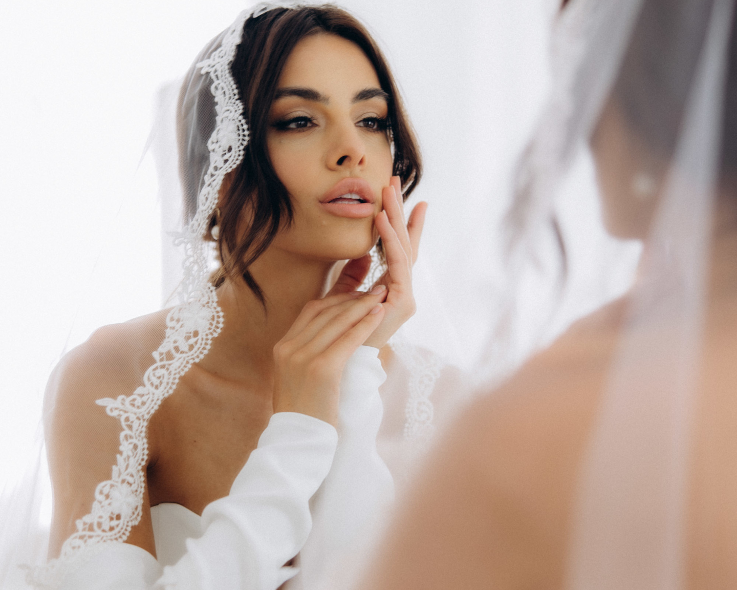 Welon marzeń – propozycje, które dopełnią Twoją stylizację ślubną