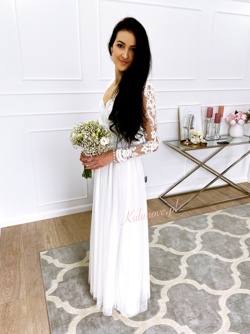 Ann - biała suknia ślubna z koronkowymi rękawami - Kulunove zdjęcie 2
