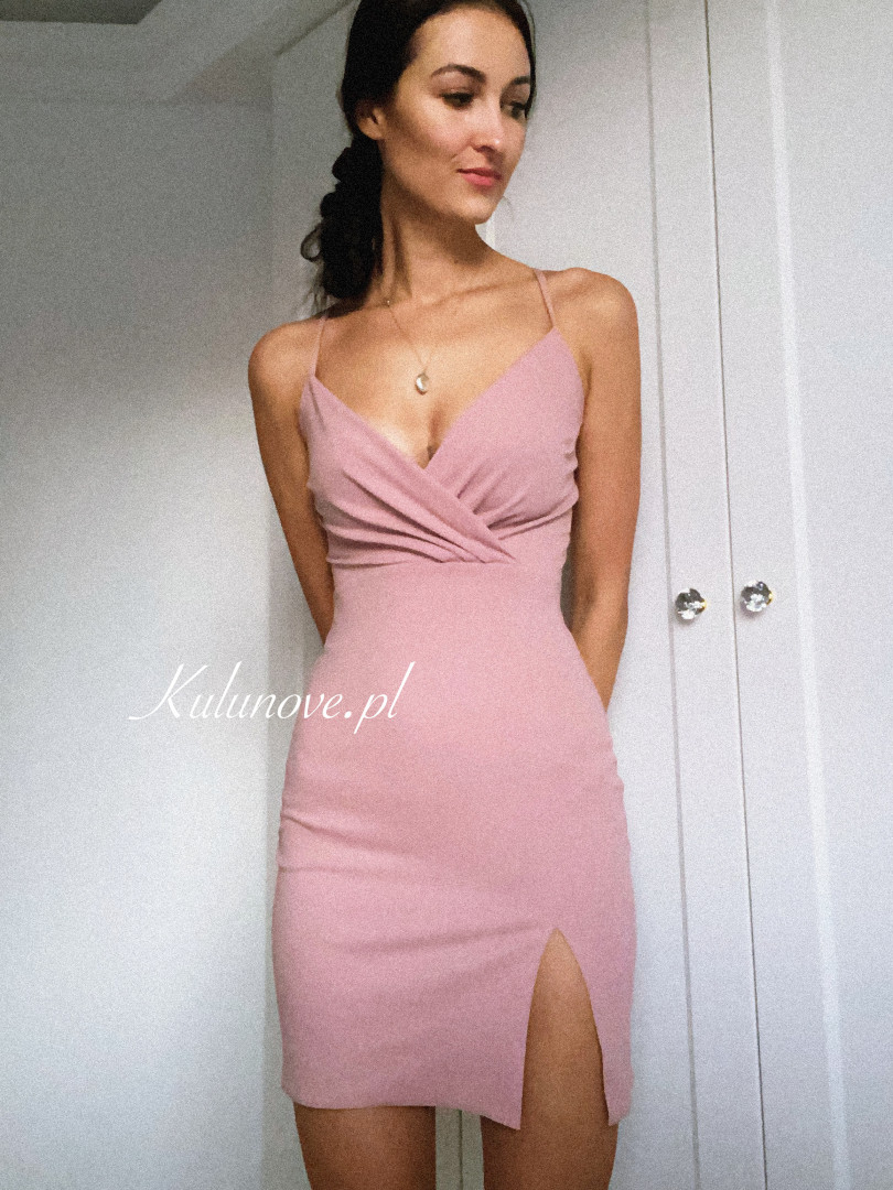 Ariana - dopasowana  sukienka z elastycznego materiału - Kulunove zdjęcie 2