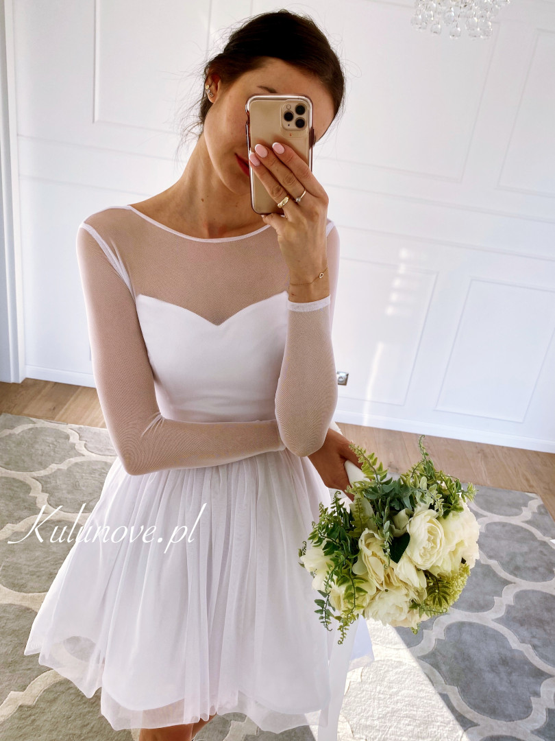 Mona mini - krótka rozkloszowana sukienka w kolorze białym - Kulunove zdjęcie 1