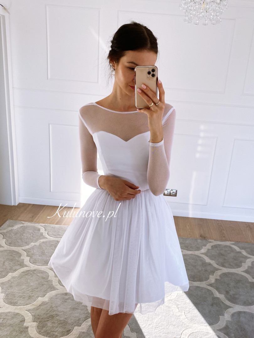 Mona mini - krótka rozkloszowana sukienka w kolorze białym - Kulunove zdjęcie 4