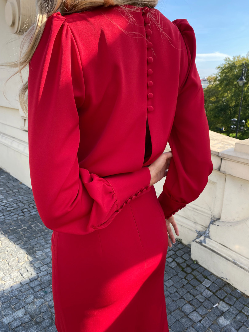 Florence - prosta elegancka sukienka na zakładkę w kolorze czerwonym - Kulunove zdjęcie 2