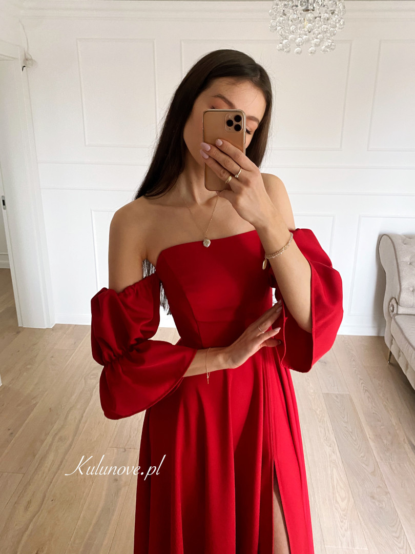 Seniorita - czerwona sukienka hiszpanka z ozdobnym rękawem - Kulunove zdjęcie 2