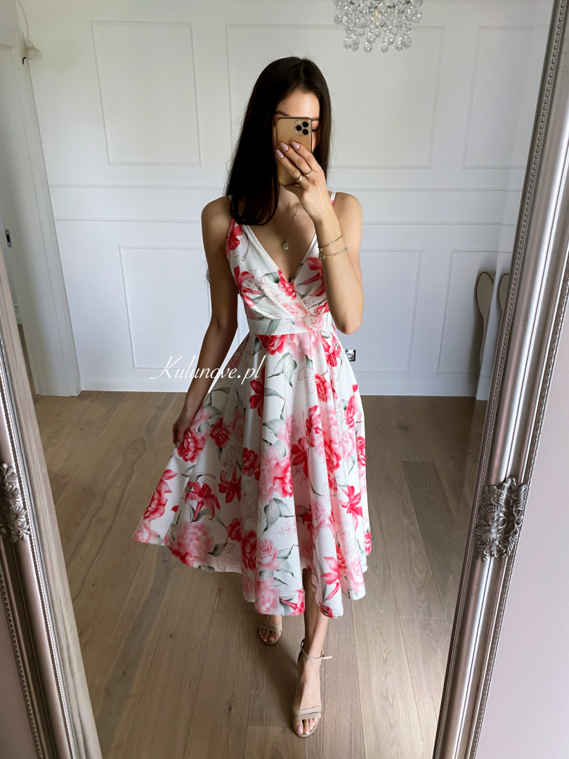 Elisabeth midi -  sukienka w różowe kwiaty na szerokim kole - Kulunove zdjęcie 4