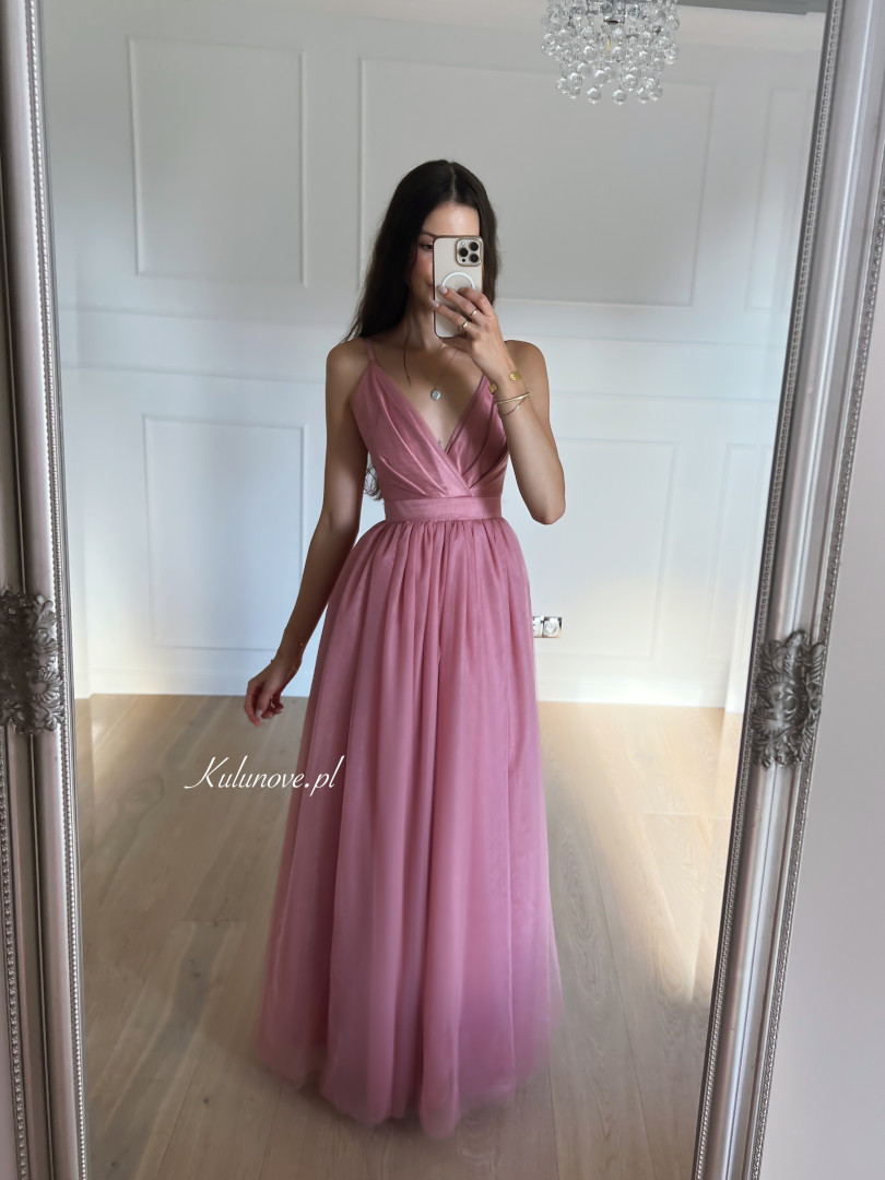 Ana - różowa sukienka maxi z delikatnie błyszczącego tiulu - Kulunove zdjęcie 1