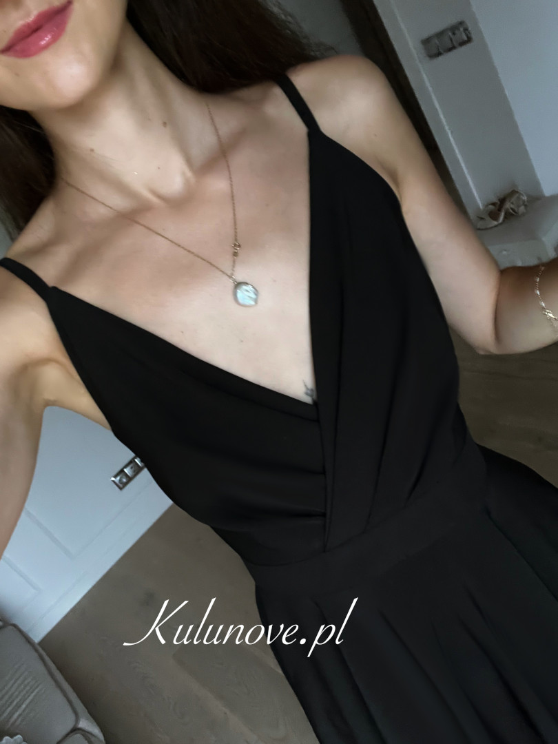 Elisabeth midi - czarna elegancka sukienka midi na ramiączkach idealna na komers - Kulunove zdjęcie 3