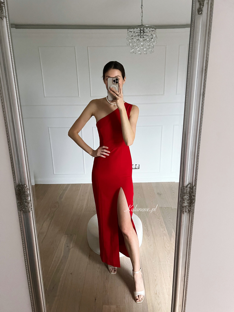 Varenna - czerwona prosta sukienka na jedno ramię - Kulunove zdjęcie 1