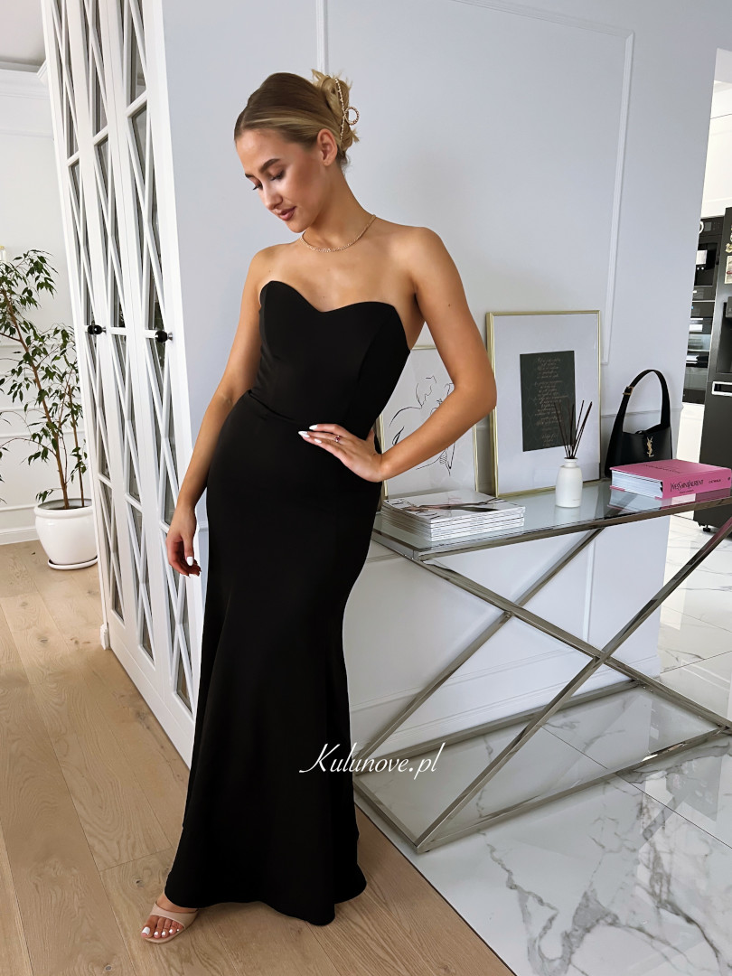 Monalisa  - czarna gorsetowa sukienka maxi o dopasowanym kroju rybki - Kulunove zdjęcie 4