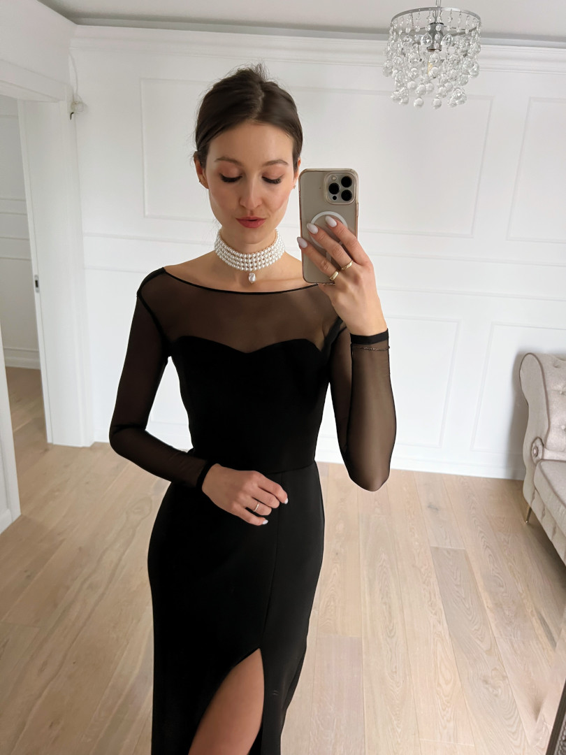 Elina - czarna długa sukienka z siateczką na długi rękaw - Kulunove zdjęcie 3