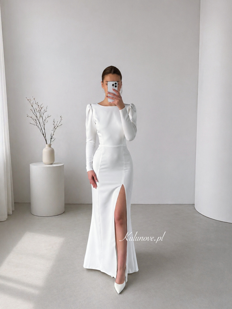 Gabriella - klasyczna, prosta suknia ślubna na długi rękaw z bufkami