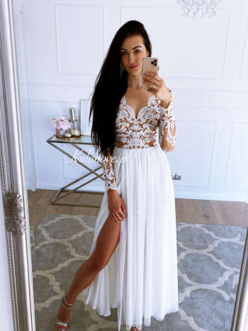 Ann - biała suknia ślubna z beżowym podbiciem