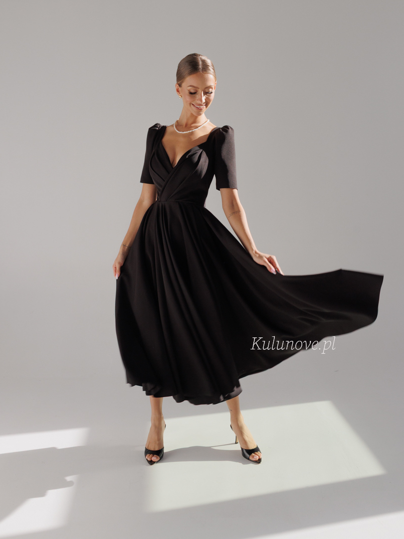 Tina - czarna sukienka midi z dekoltem na zakładkę